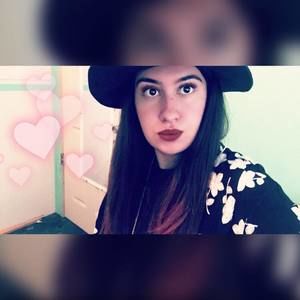 Meet your Posher, Alyssa